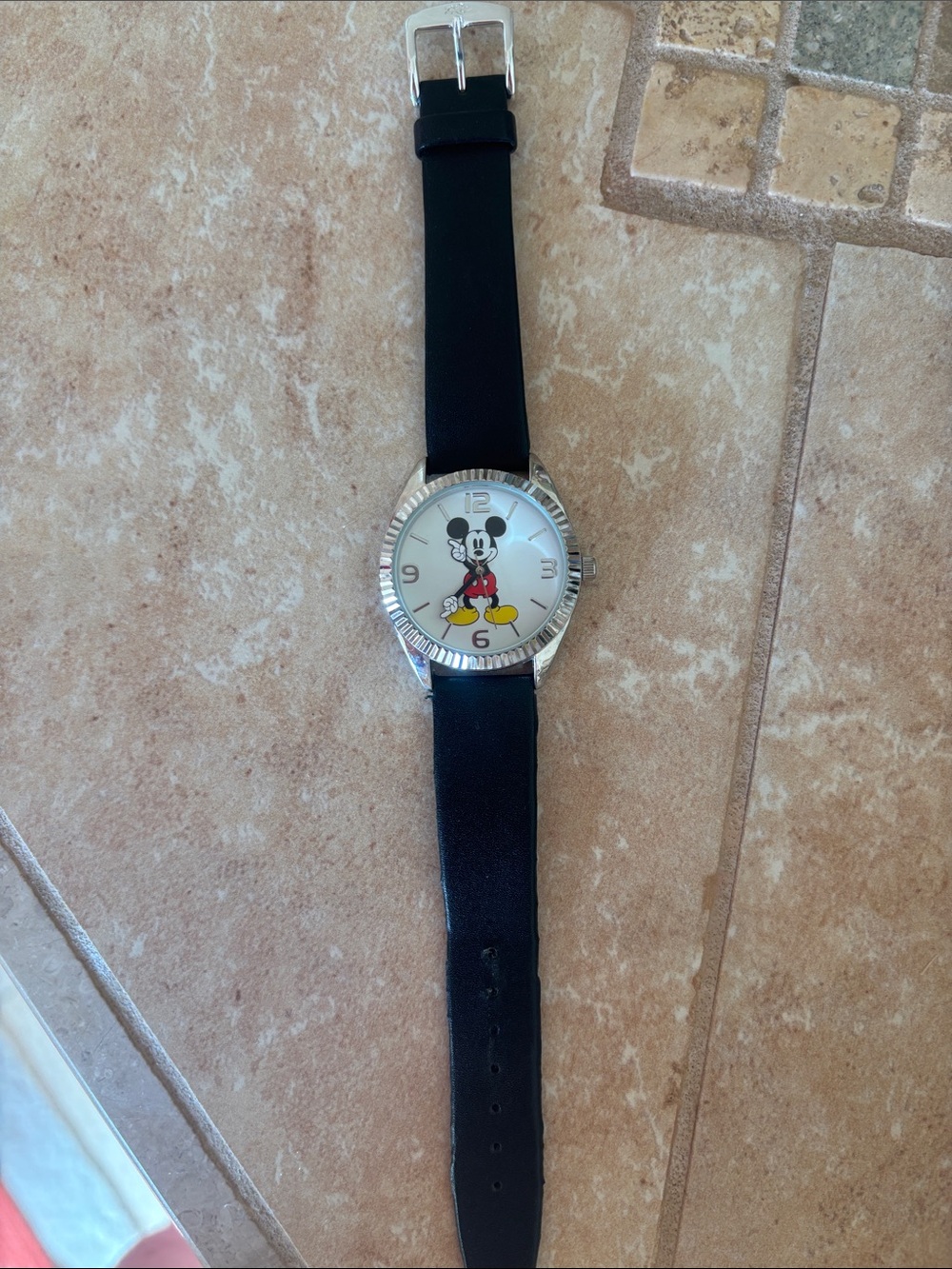 Mickey Mouse Analog Wristwatch — Black Strap, Silver Case